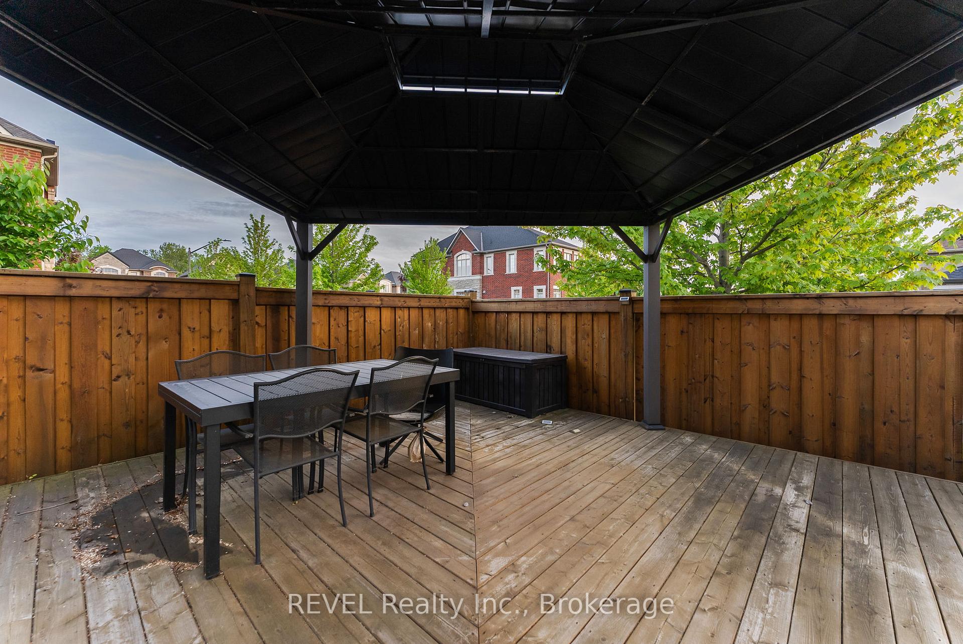 Photo 45 of 15 Glengowan Street, Whitby, Taunton North — HOMEH