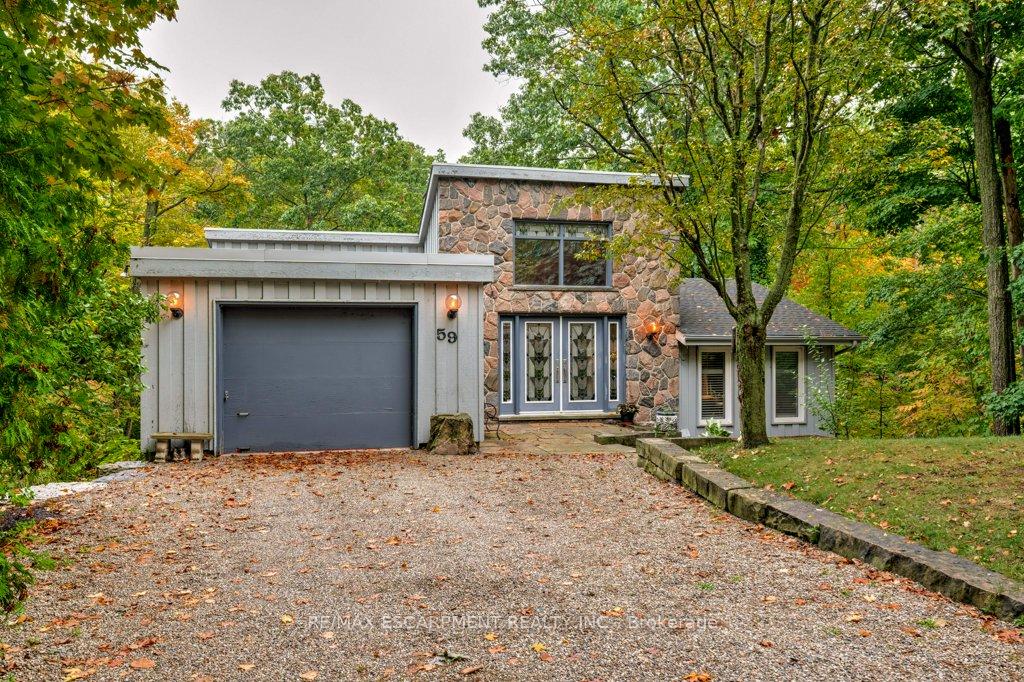 Front of 59 Park Road S