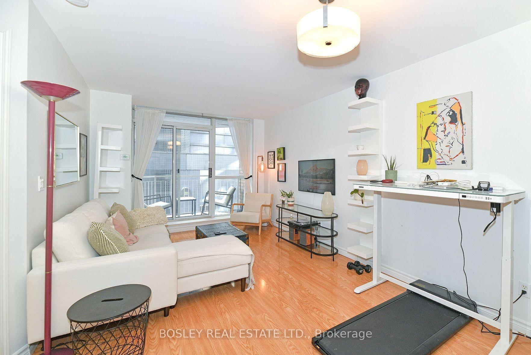 Photo 3 of Unit 310, 18 Stafford Street, Toronto, Niagara — HOMEH