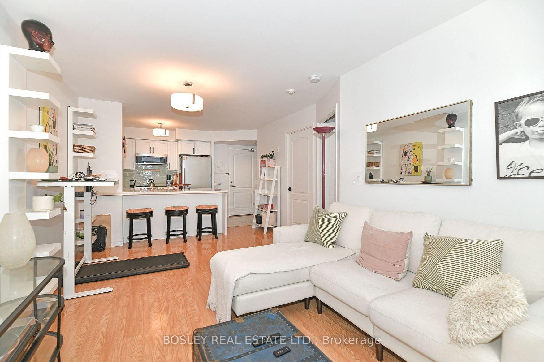 Photo 4 of Unit 310, 18 Stafford Street, Toronto, Niagara — HOMEH