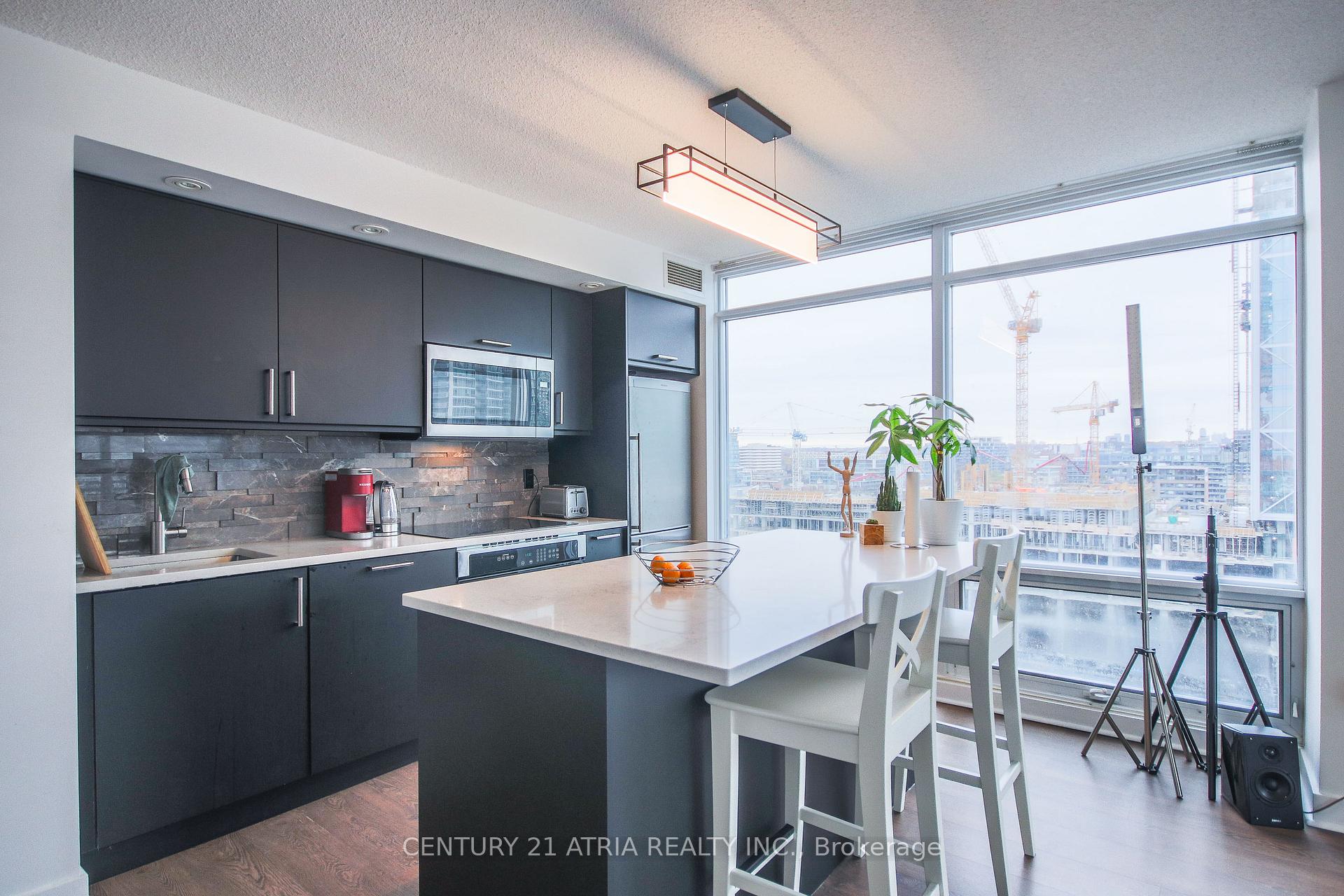 Photo 3 of Unit 1802, 25 Telegram Mews, Toronto, Waterfront Communities — HOMEH