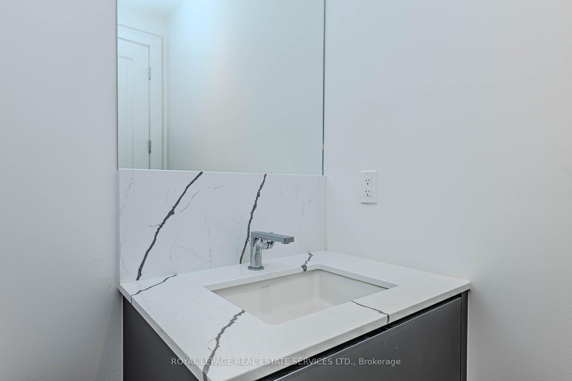 Photo 5 of Unit 605, 2 Forest Hill Road, Toronto, Forest Hill South — HOMEH