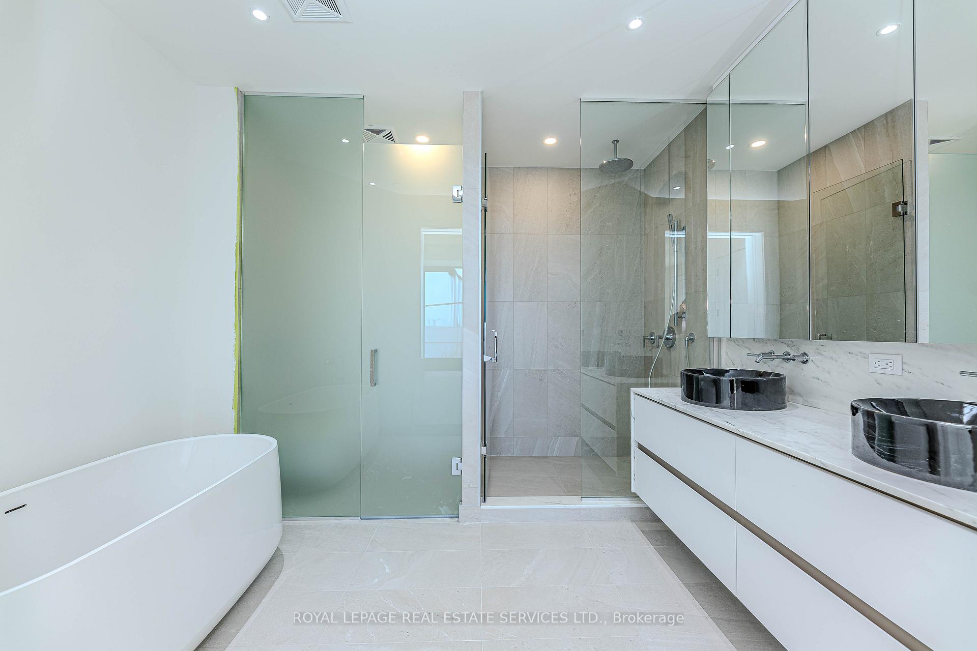 Photo 19 of Unit 605, 2 Forest Hill Road, Toronto, Forest Hill South — HOMEH