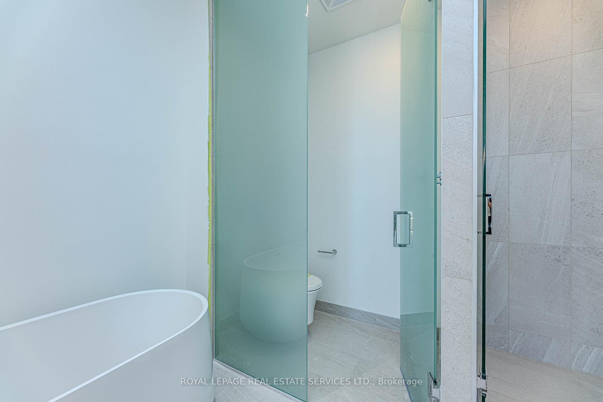 Photo 21 of Unit 605, 2 Forest Hill Road, Toronto, Forest Hill South — HOMEH