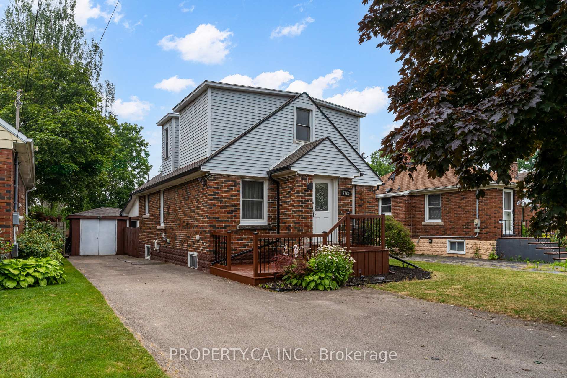 Front of 4722 Homewood Avenue
