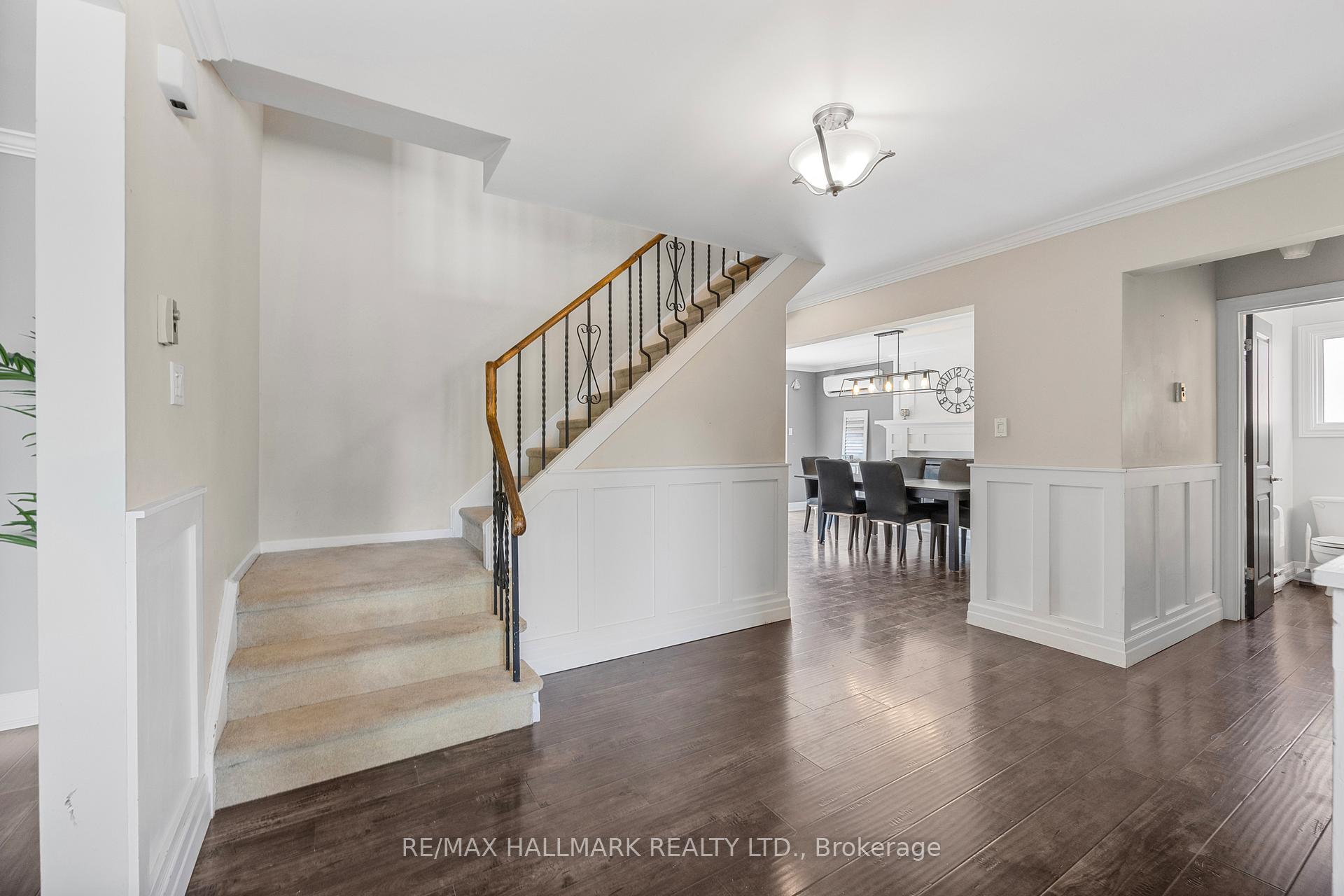 Photo 6 of 78 Marshall Street, Barrie, Allandale — HOMEH