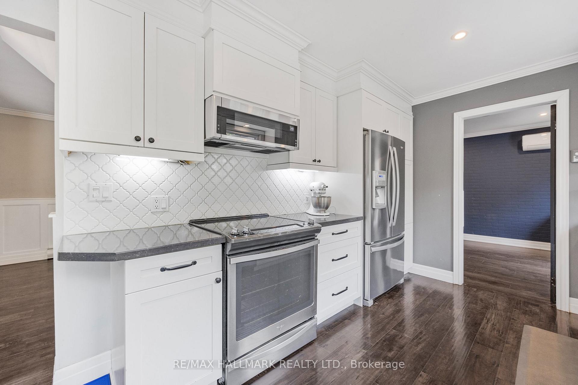 Photo 11 of 78 Marshall Street, Barrie, Allandale — HOMEH