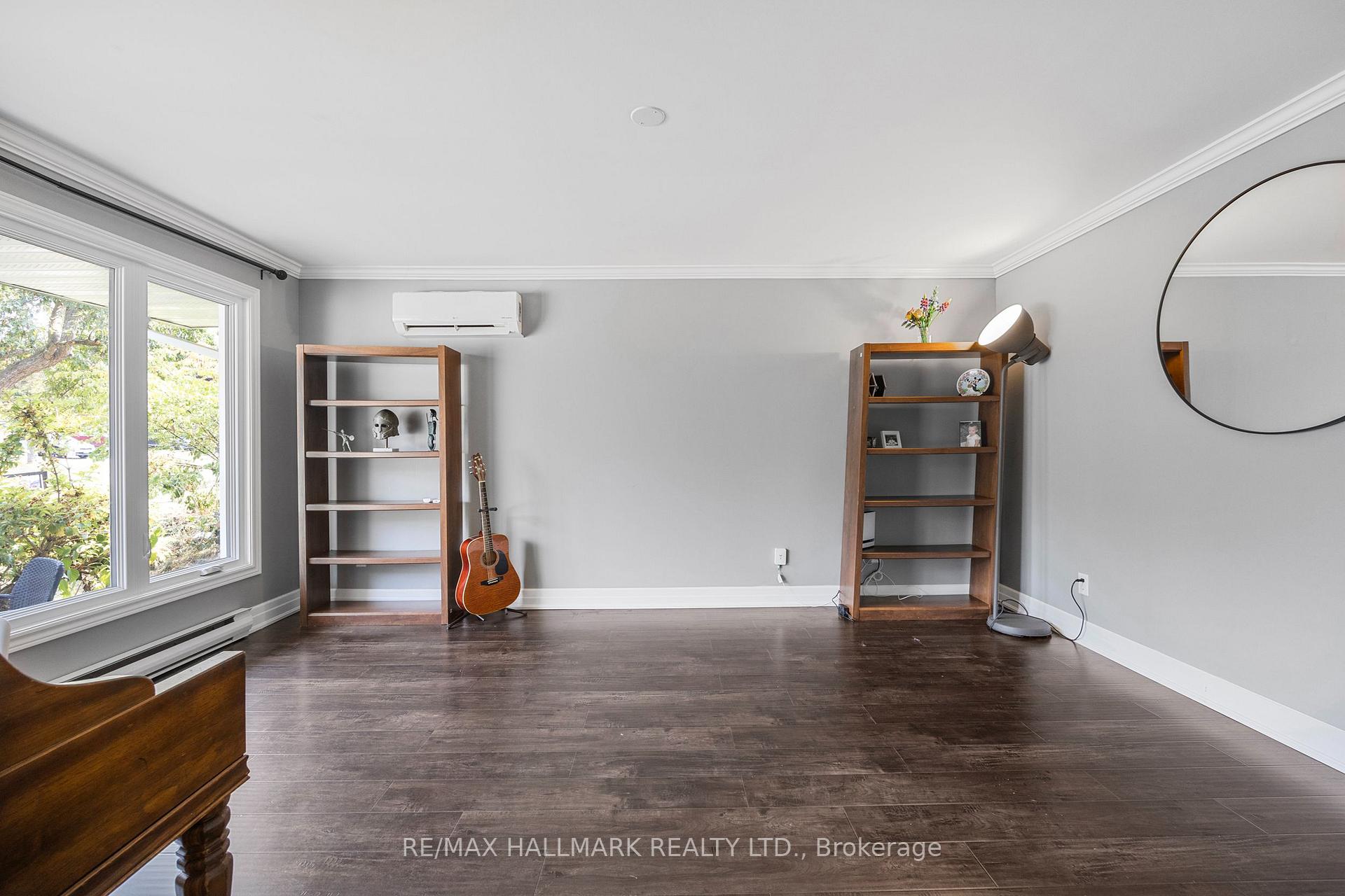 Photo 13 of 78 Marshall Street, Barrie, Allandale — HOMEH