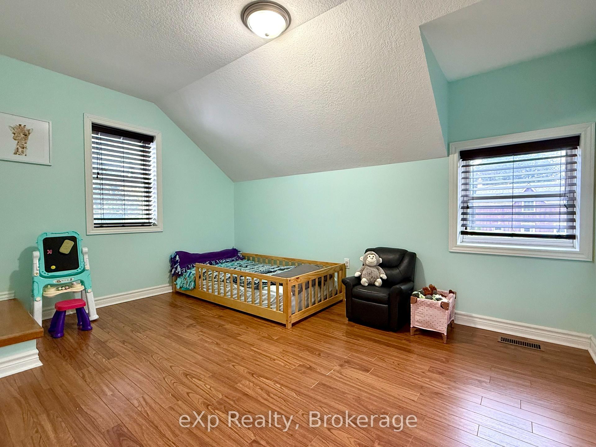 Photo 20 of 65 Elora Street N, Minto — HOMEH