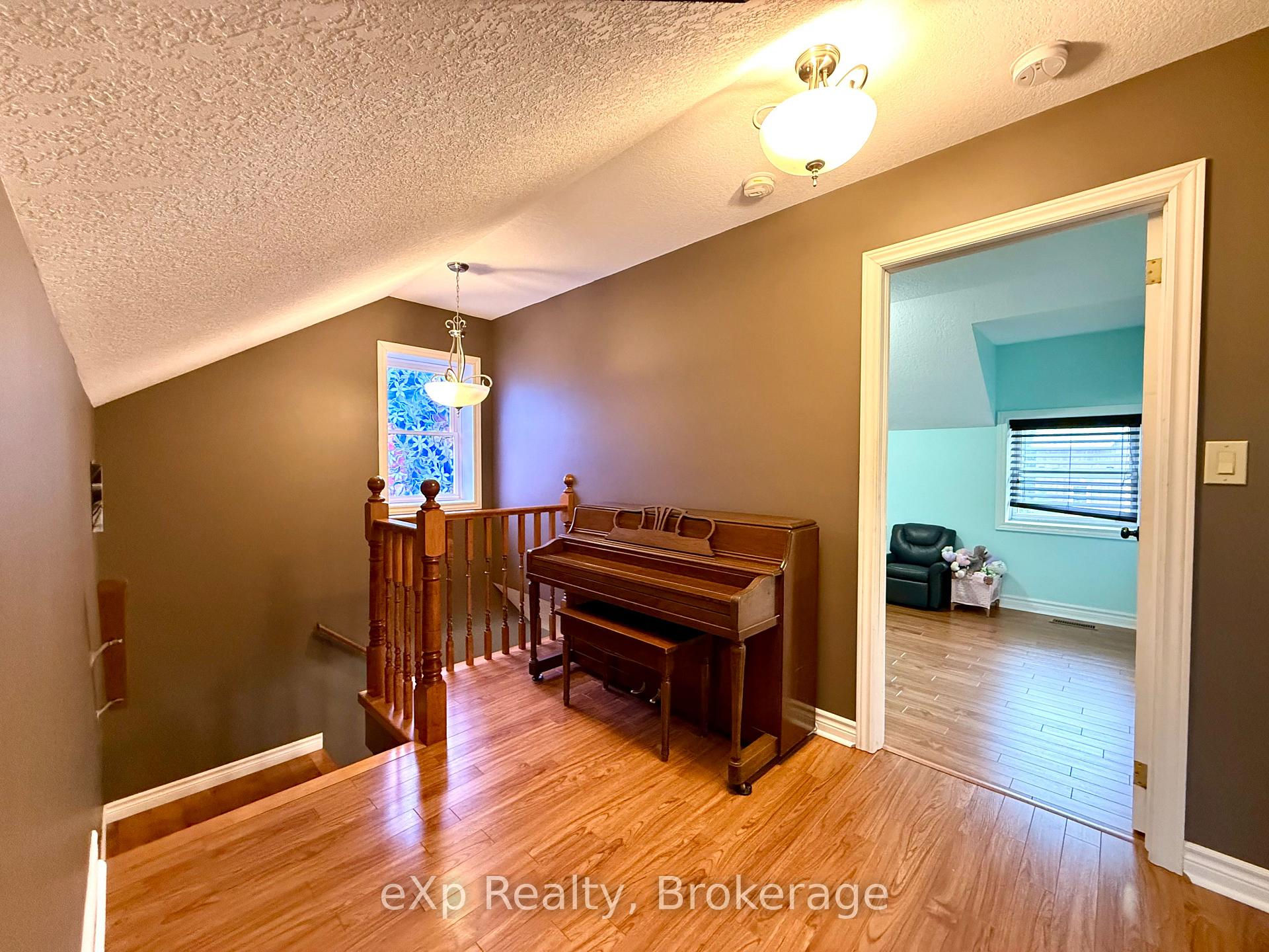Photo 24 of 65 Elora Street N, Minto — HOMEH