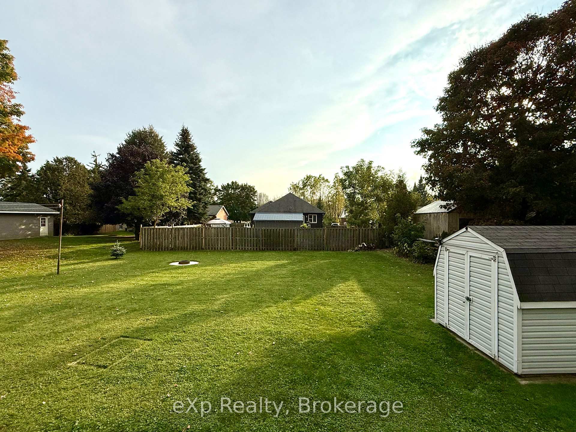 Photo 29 of 65 Elora Street N, Minto — HOMEH