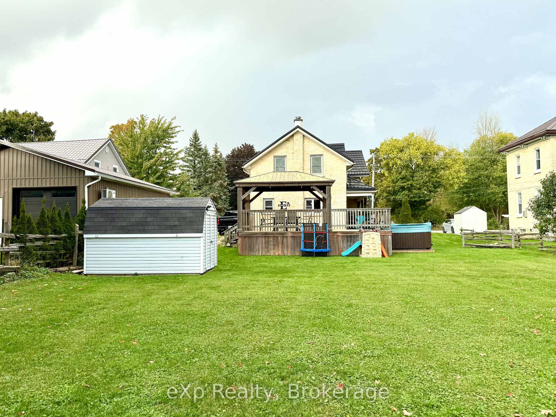 Photo 31 of 65 Elora Street N, Minto — HOMEH
