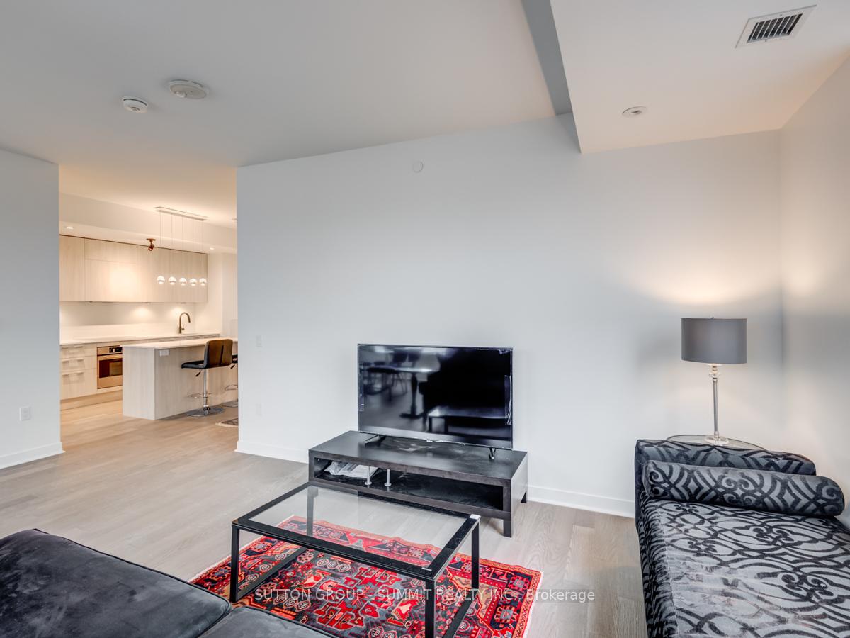 Photo 10 of Unit 1002, 501 Adelaide Street W, Toronto, Waterfront Communities — HOMEH