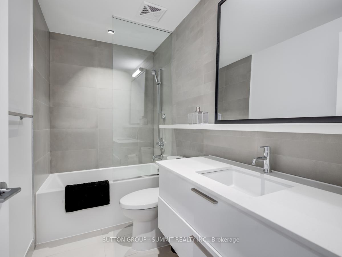 Photo 12 of Unit 1002, 501 Adelaide Street W, Toronto, Waterfront Communities — HOMEH