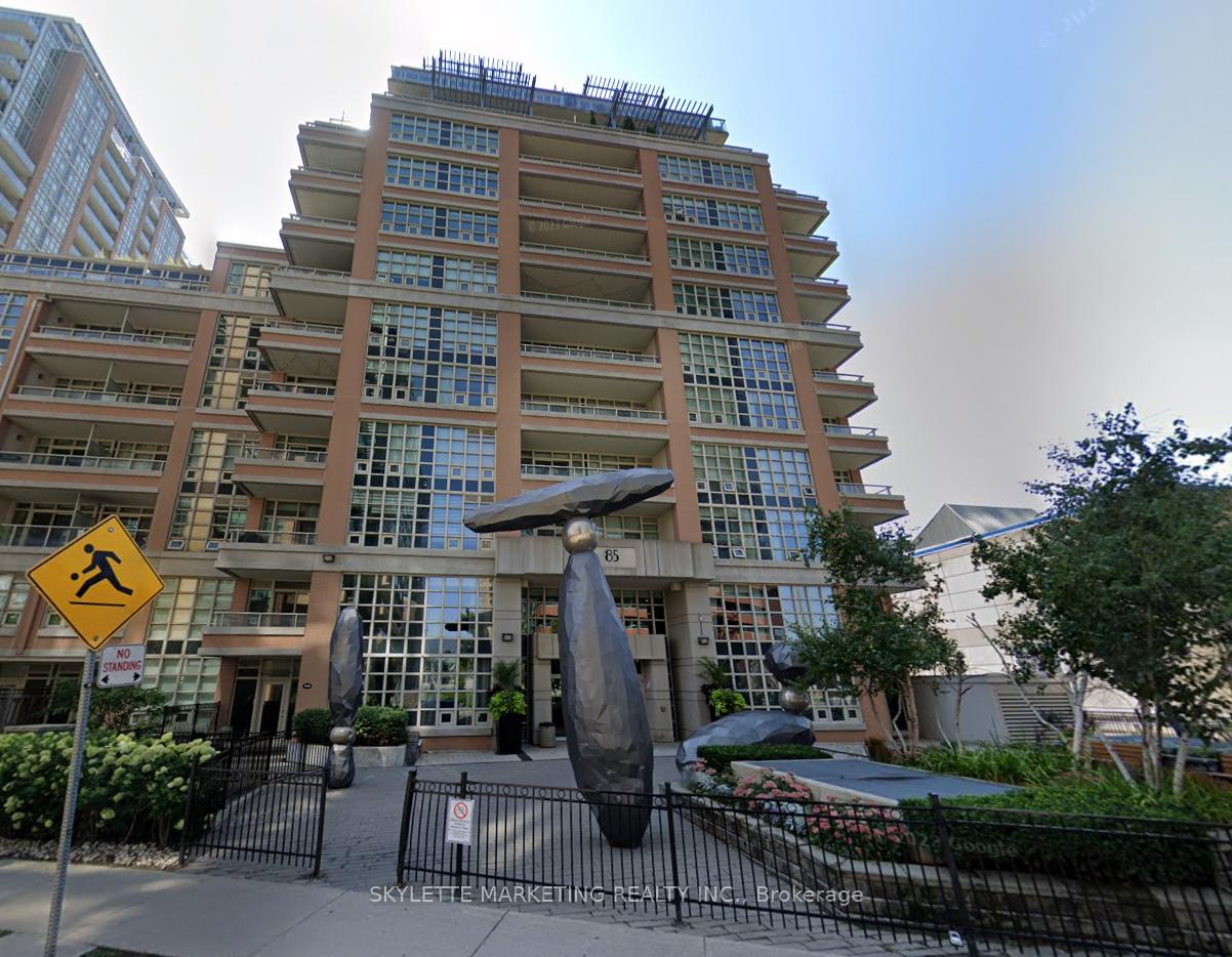 Front of Unit 717, 85 East Liberty Street