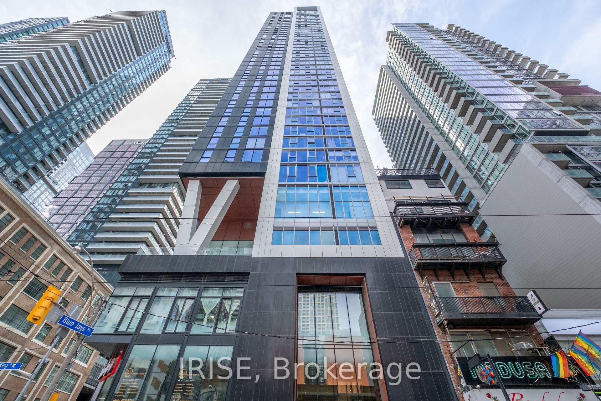 Photo 1 of Unit 1702, 357 King Street W, Toronto, Waterfront Communities — HOMEH