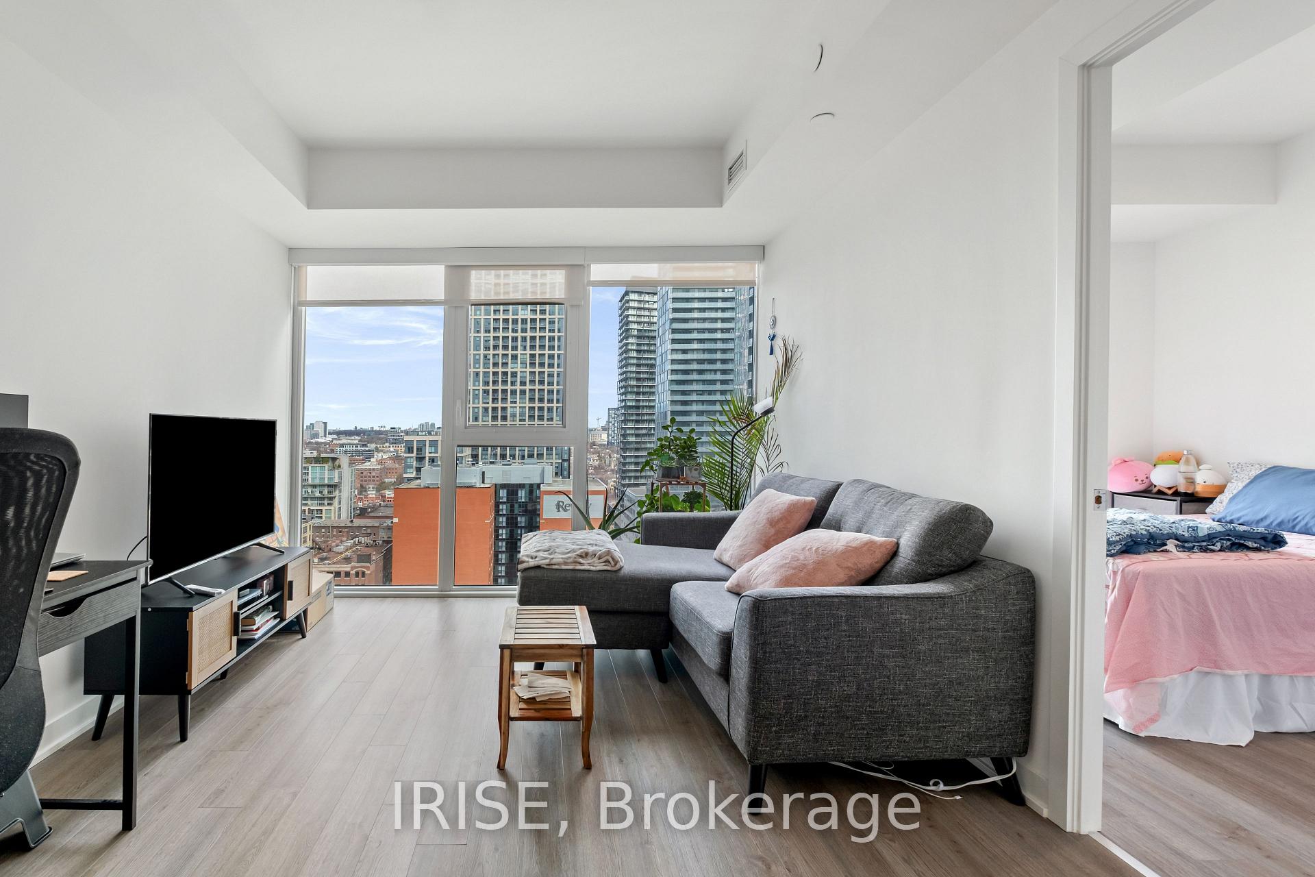 Photo 5 of Unit 1702, 357 King Street W, Toronto, Waterfront Communities — HOMEH