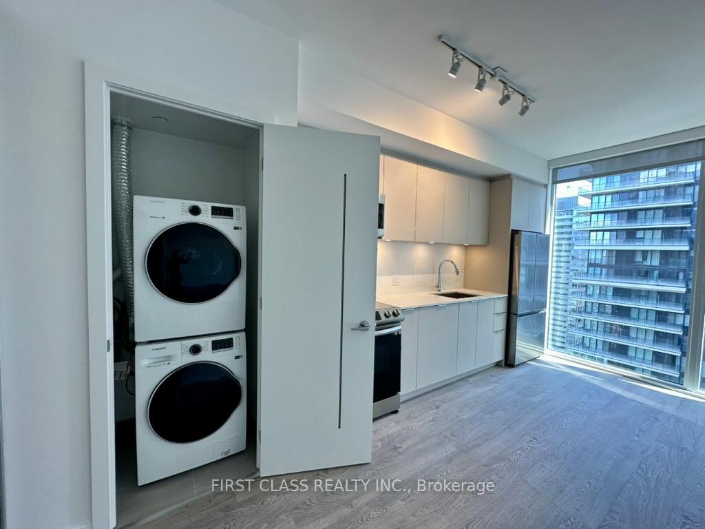 Photo 17 of Unit 3706, 357 King Street W, Toronto, Waterfront Communities — HOMEH