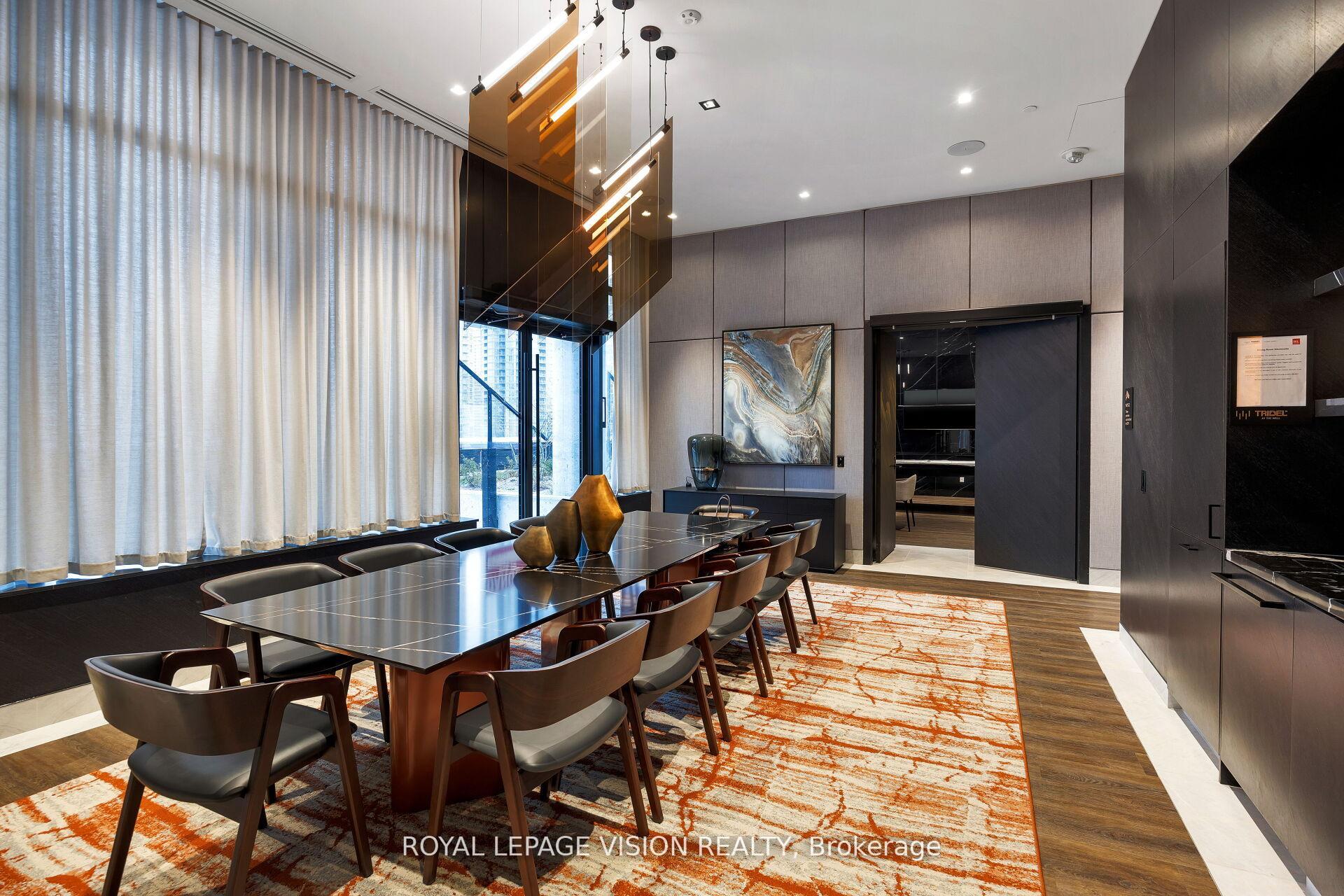 Photo 5 of Unit 1112, 470 Front Street W, Toronto, Waterfront Communities — HOMEH