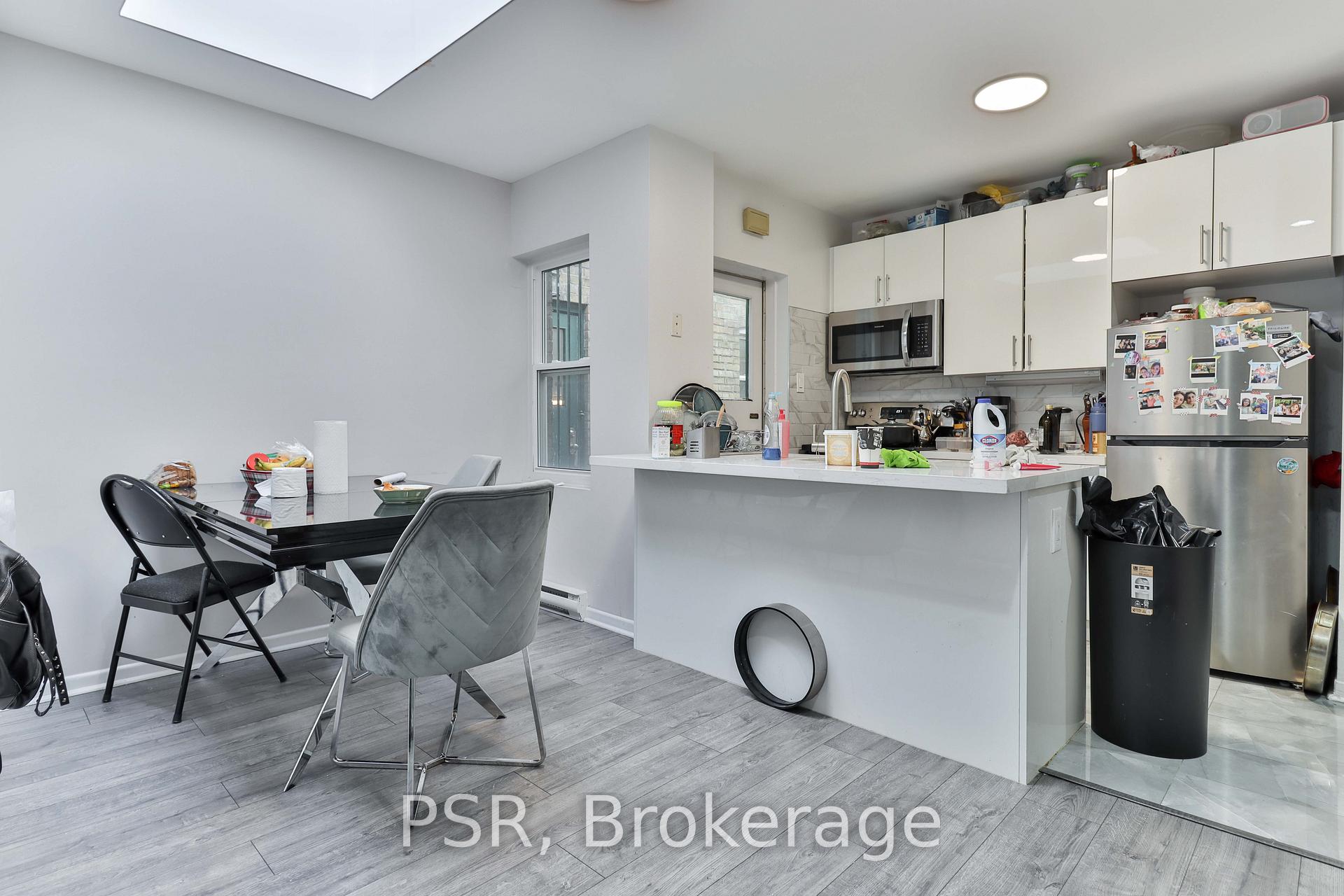 Photo 1 of Unit 3, 104 Beverley Street, Toronto, Kensington-Chinatown — HOMEH