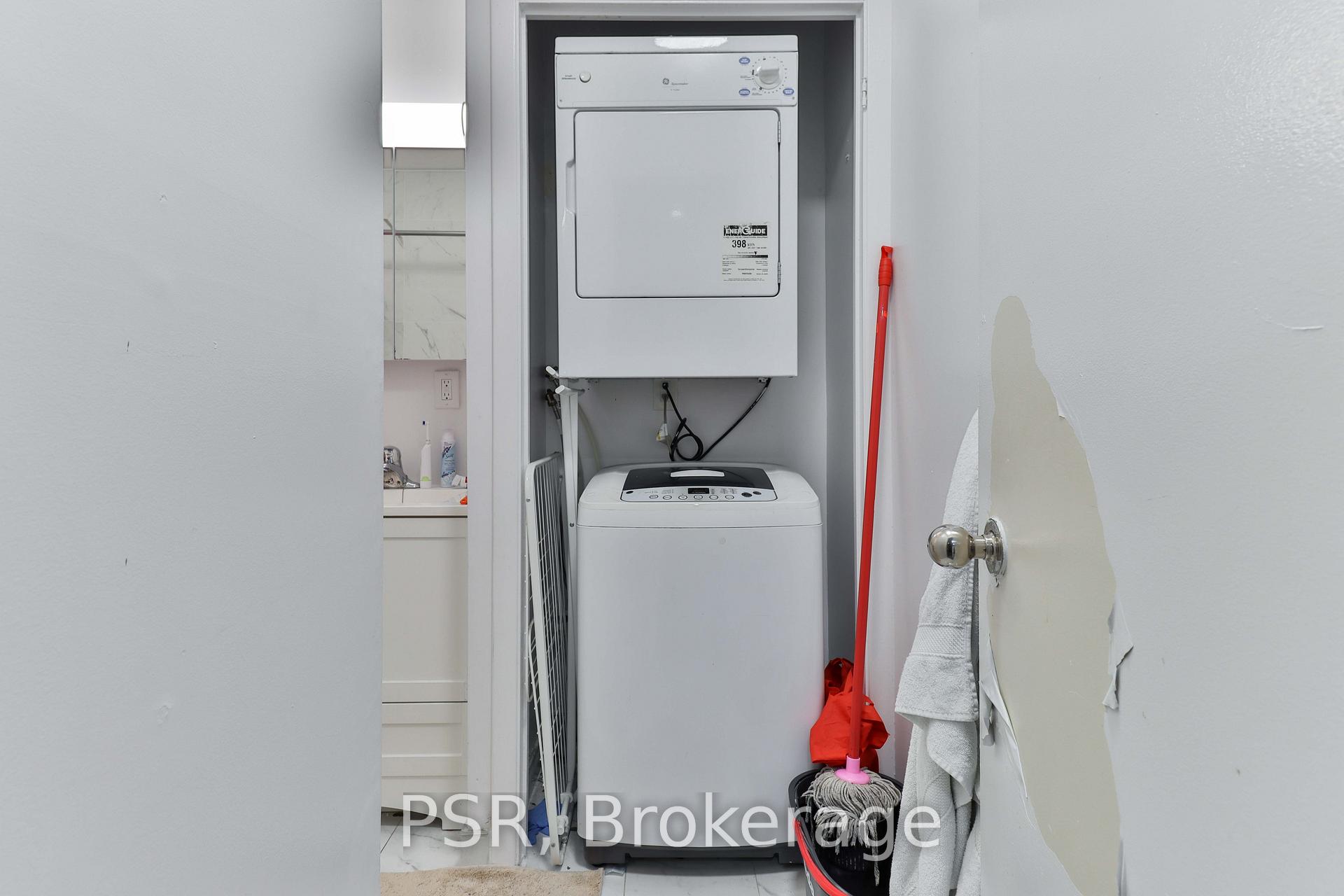 Photo 4 of Unit 3, 104 Beverley Street, Toronto, Kensington-Chinatown — HOMEH