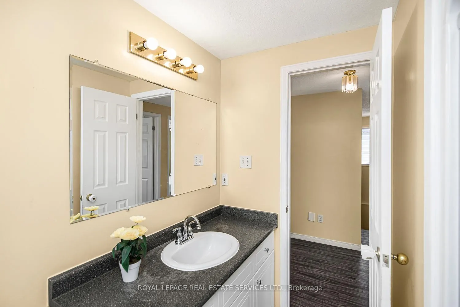 Photo 174 of 59 Deerpath Drive, Guelph, Willow West/Sugarbush/West Acres — HOMEH