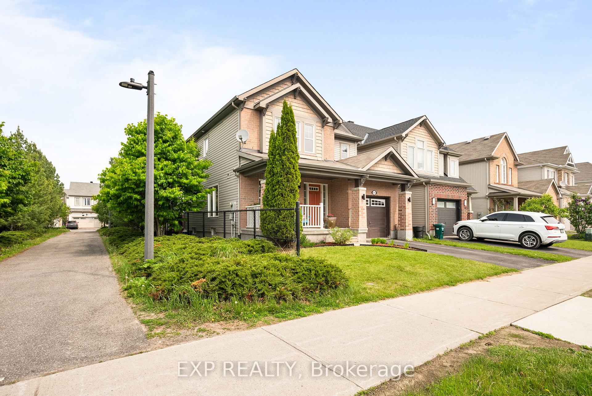 Photo 2 of 3473 River Run Avenue, Ottawa, Barrhaven - Half Moon Bay — HOMEH