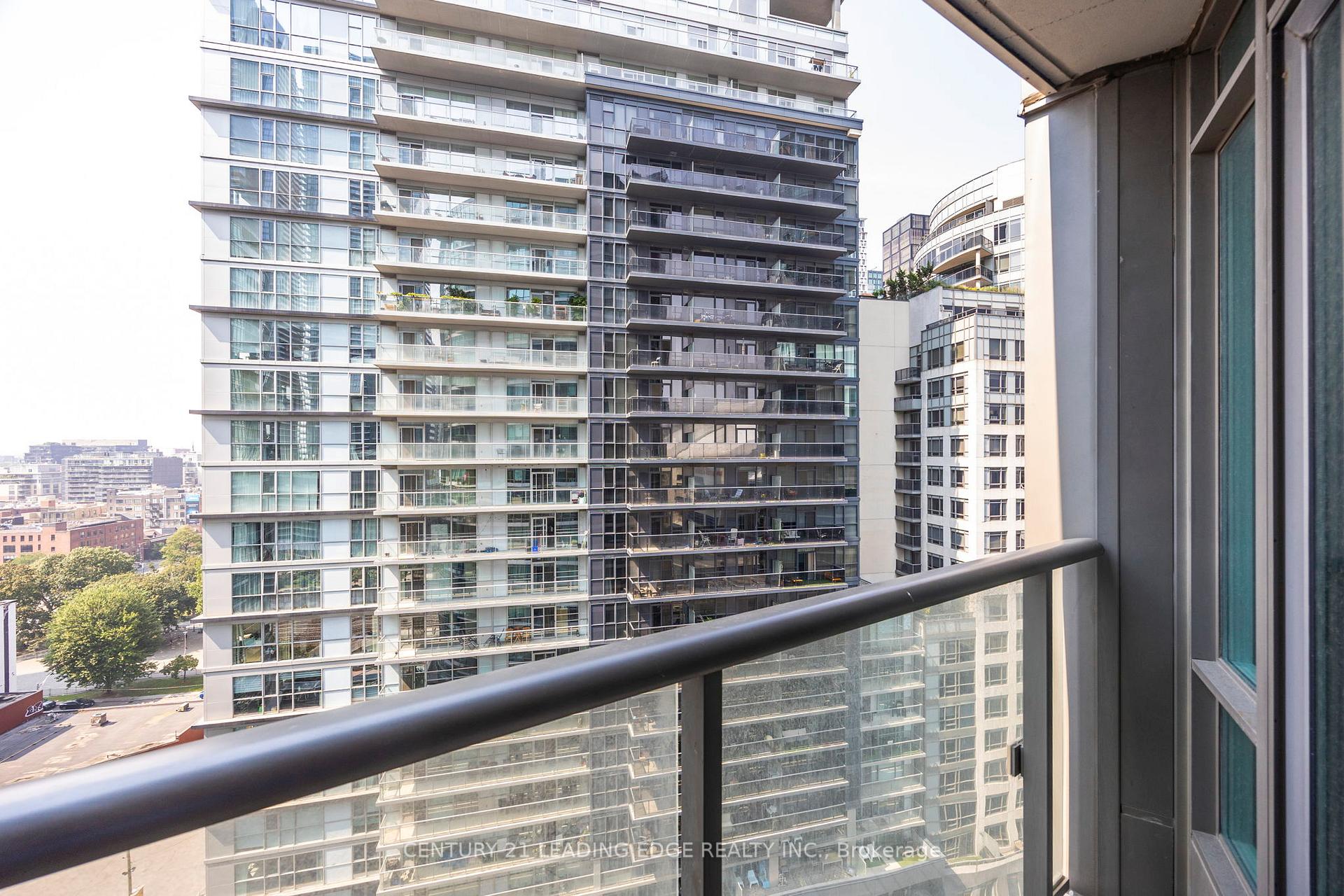 Photo 26 of Unit 2011, 373 Front Street, Toronto, Waterfront Communities — HOMEH
