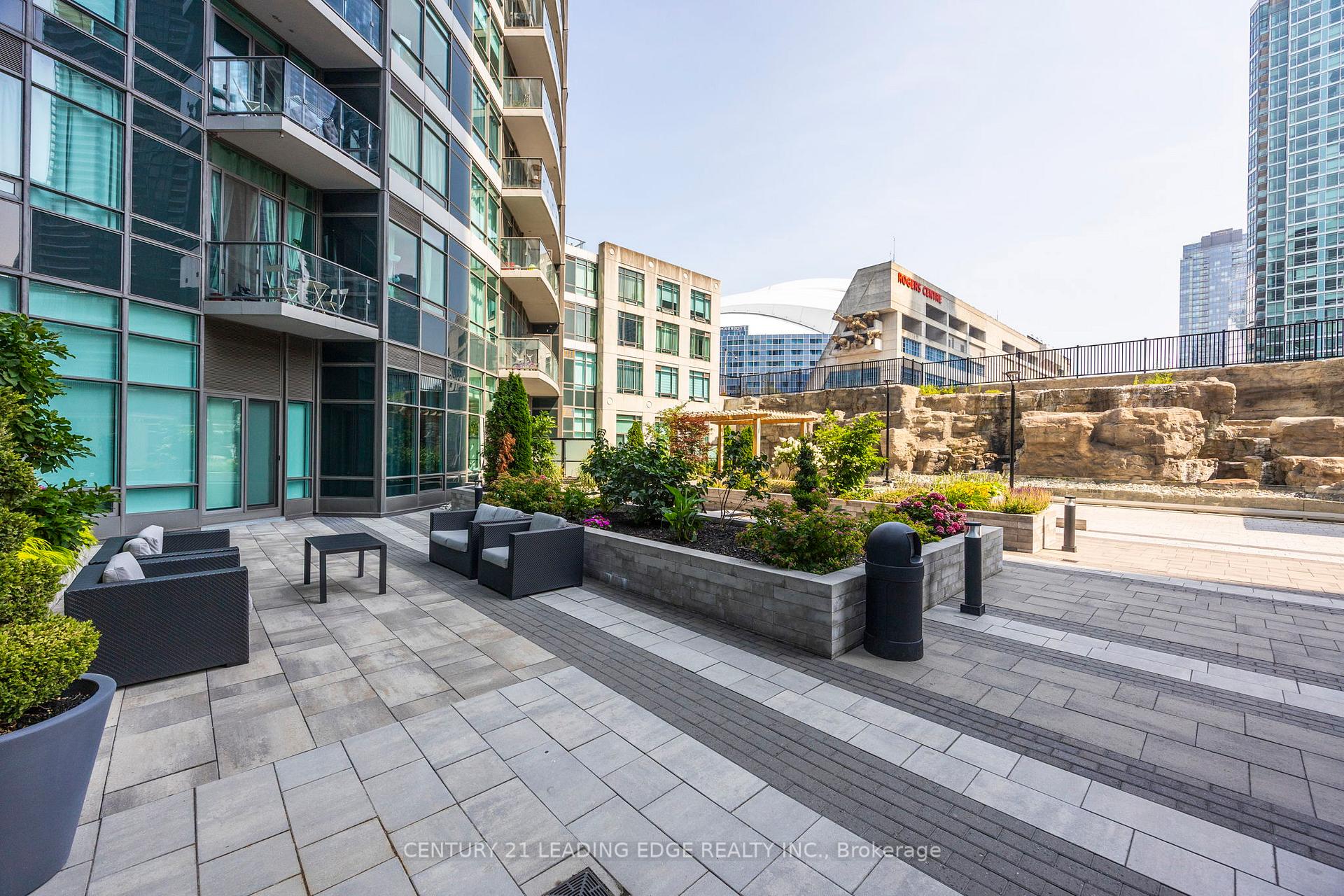 Photo 30 of Unit 2011, 373 Front Street, Toronto, Waterfront Communities — HOMEH
