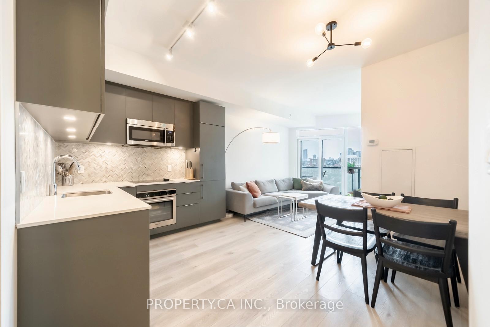 Photo 2 of Unit 1310, 50 Ordnance Street, Toronto, Niagara — HOMEH