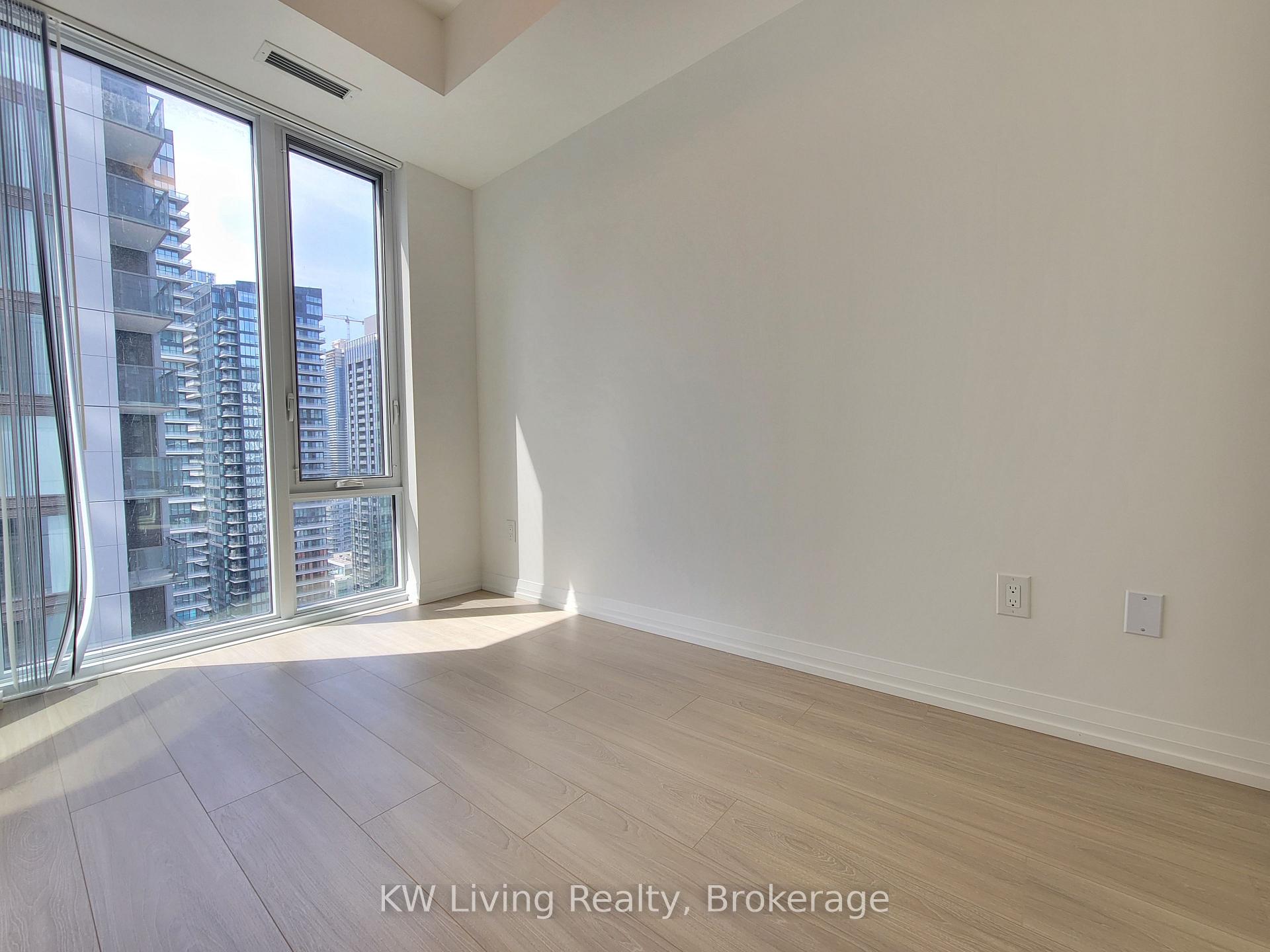 Photo 7 of Unit 3322, 28 Widmer Street, Toronto, Waterfront Communities — HOMEH