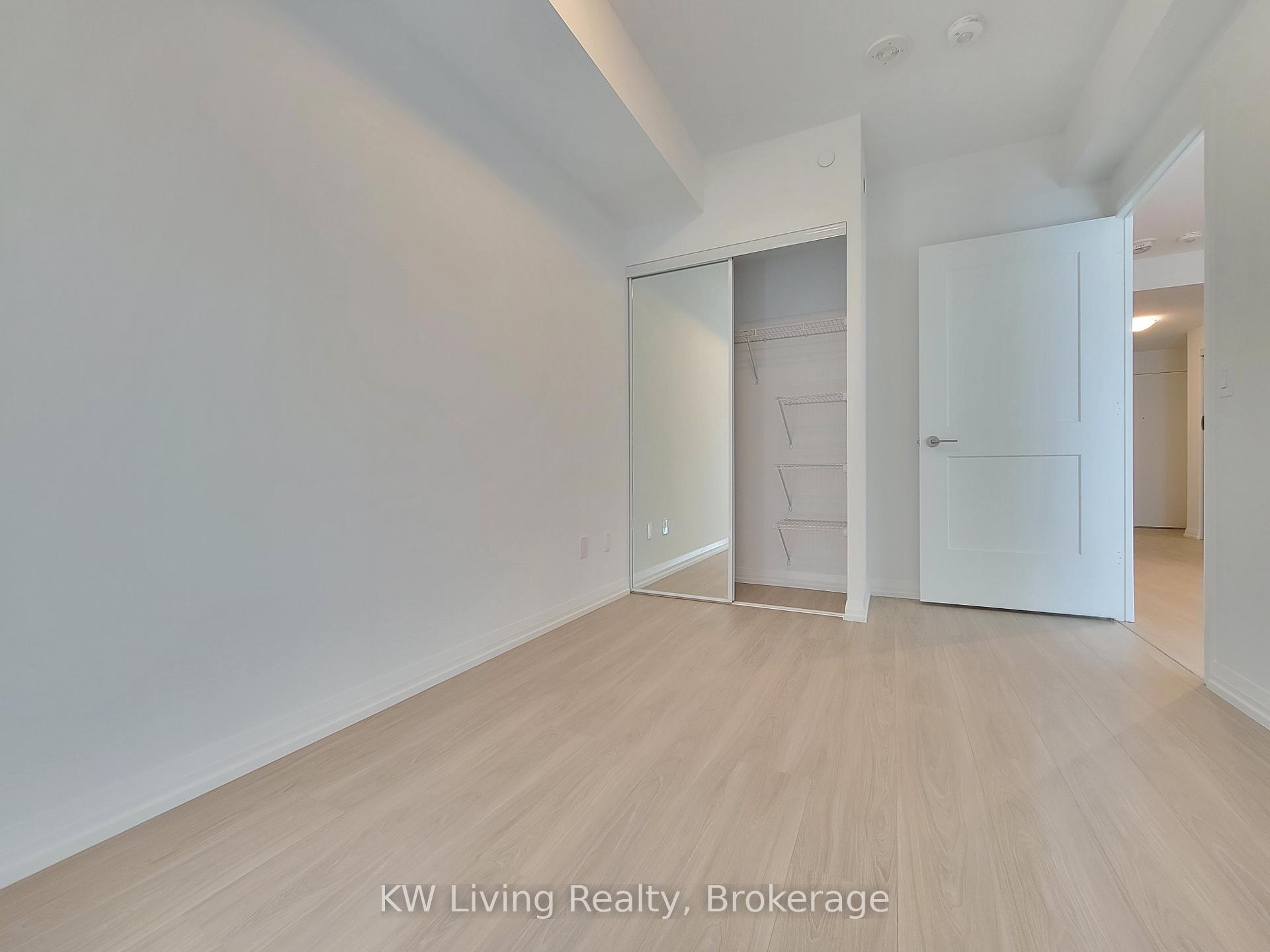 Photo 10 of Unit 3322, 28 Widmer Street, Toronto, Waterfront Communities — HOMEH