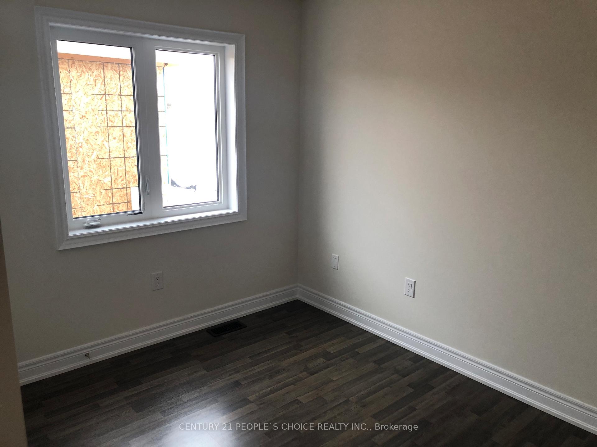 Photo 17 of 311 Atkinson Street, Clearview, Stayner — HOMEH