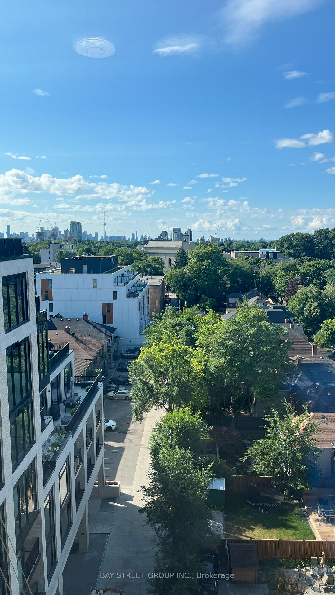 Photo 10 of Unit 903, 2020 Bathurst Street, Toronto, Humewood-Cedarvale — HOMEH