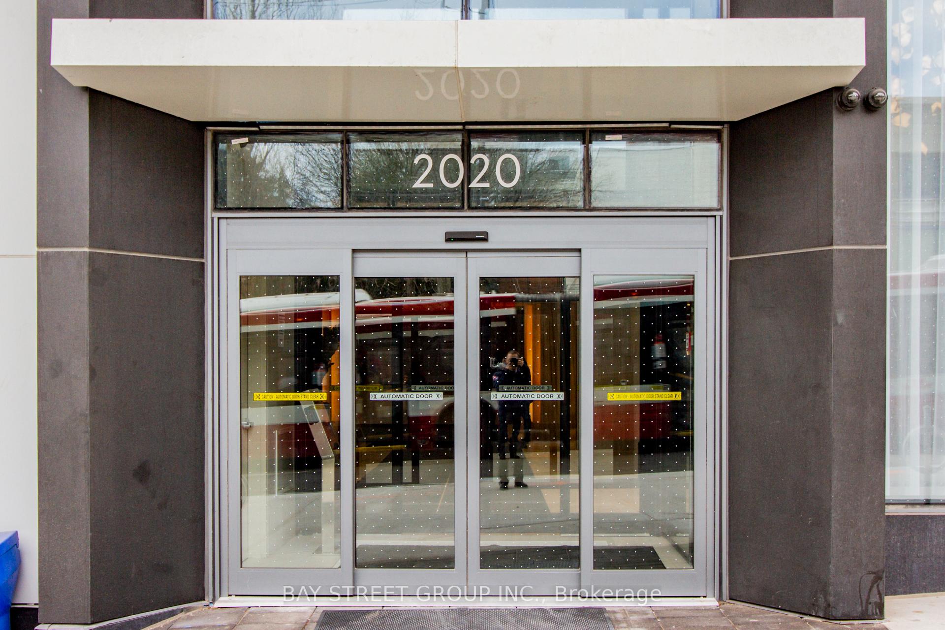 Photo 11 of Unit 903, 2020 Bathurst Street, Toronto, Humewood-Cedarvale — HOMEH
