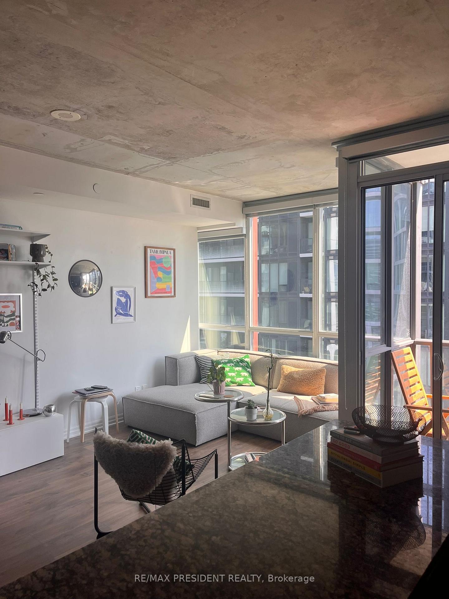 Photo 3 of Unit 2903, 88 Blue Jays Way, Toronto, Waterfront Communities — HOMEH