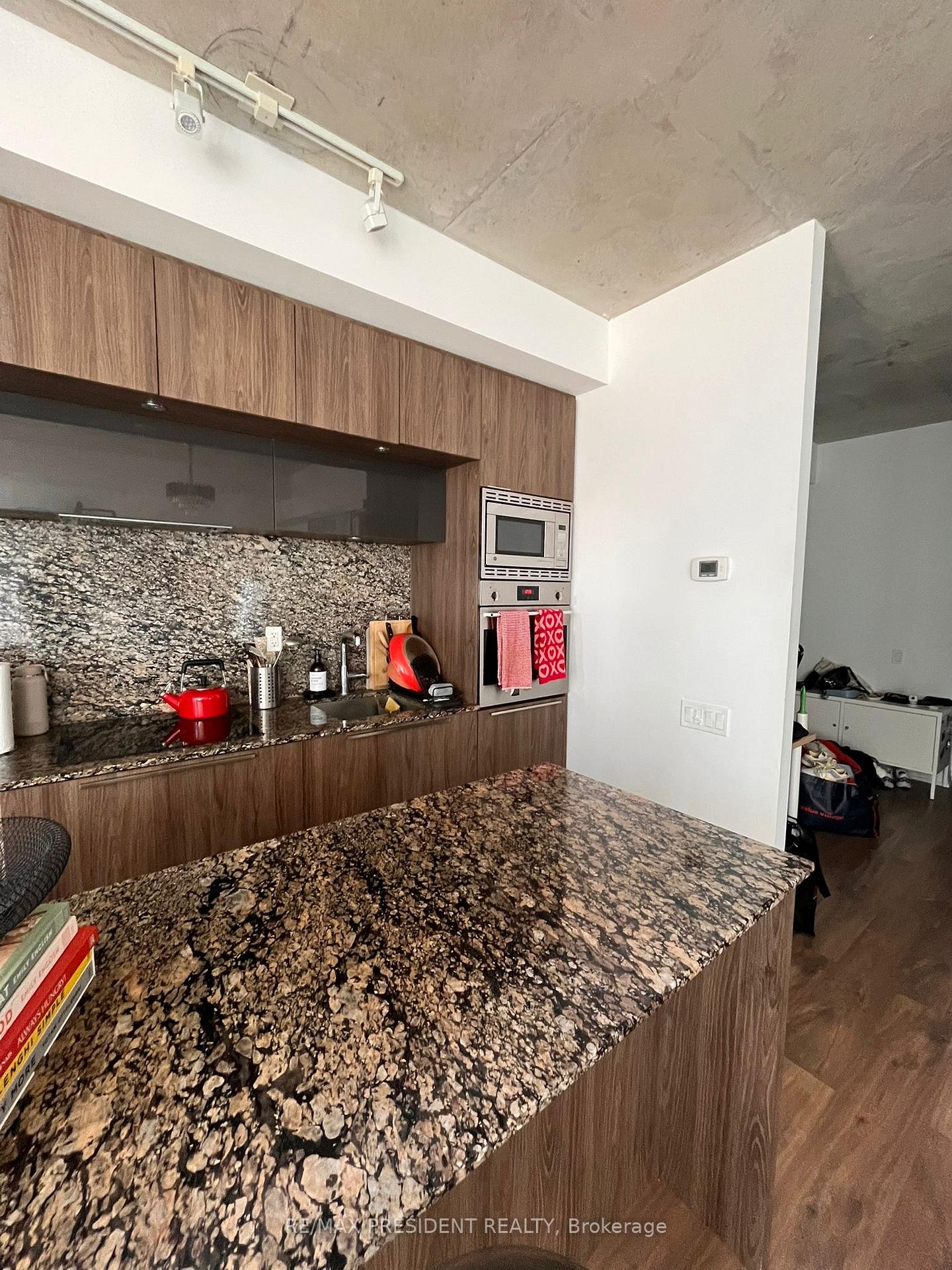 Photo 10 of Unit 2903, 88 Blue Jays Way, Toronto, Waterfront Communities — HOMEH