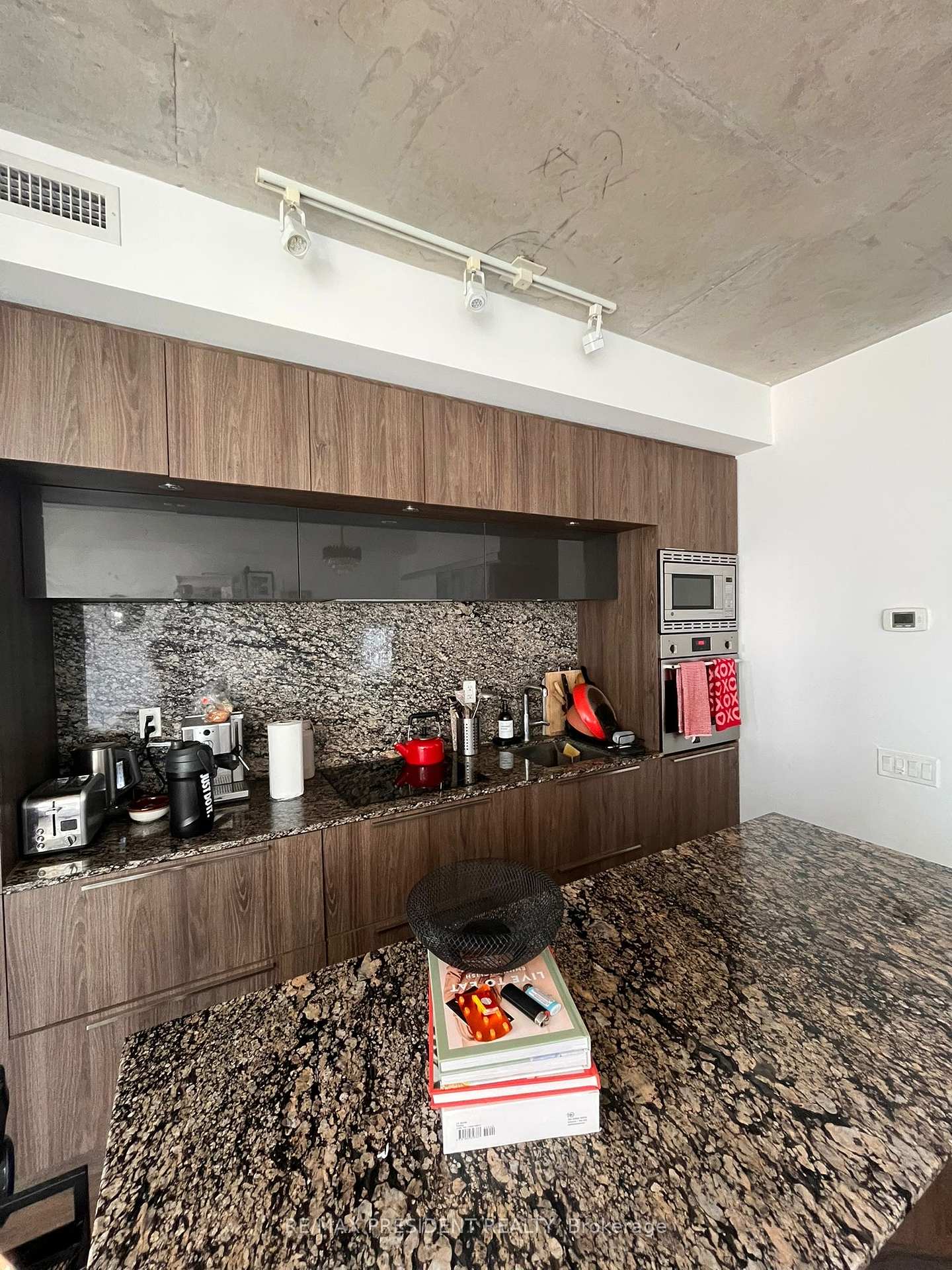 Photo 11 of Unit 2903, 88 Blue Jays Way, Toronto, Waterfront Communities — HOMEH
