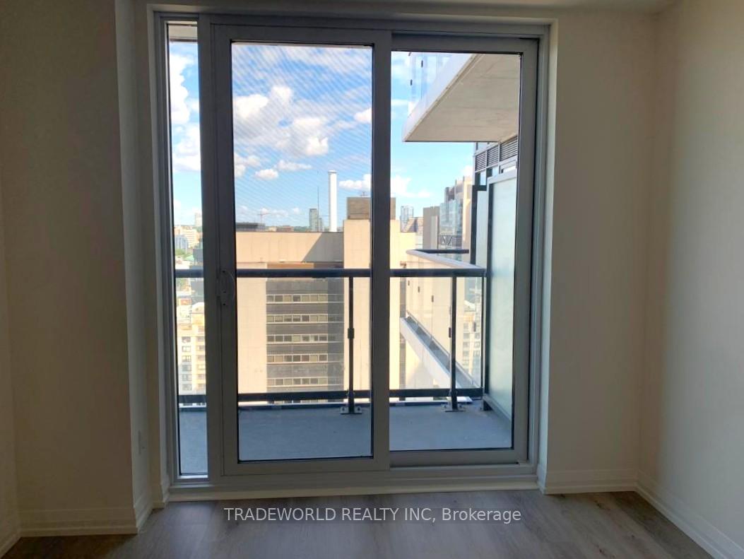 Photo 3 of Unit 2213, 280 Dundas Street W, Toronto, Kensington-Chinatown — HOMEH