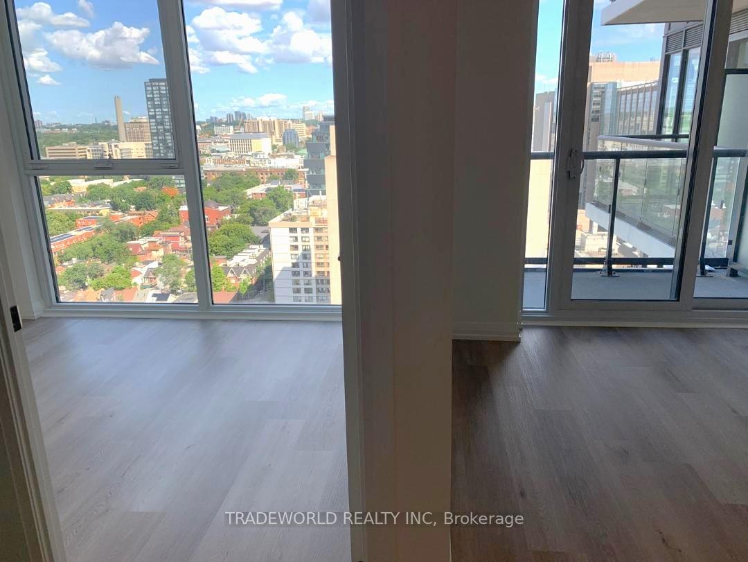 Photo 11 of Unit 2213, 280 Dundas Street W, Toronto, Kensington-Chinatown — HOMEH