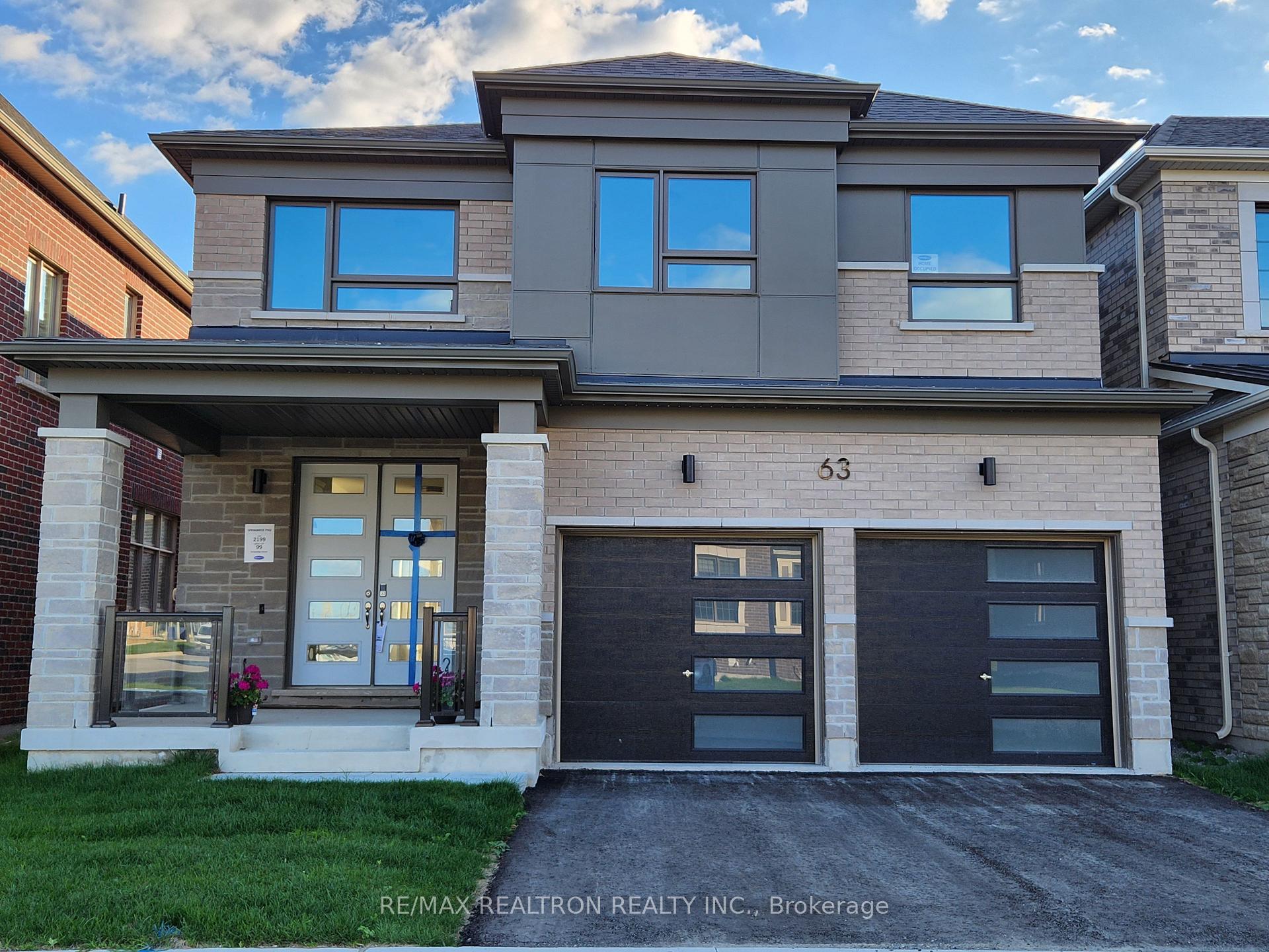 Photo 1 of 63 Greenridge Crescent, Markham, Victoria Square — HOMEH