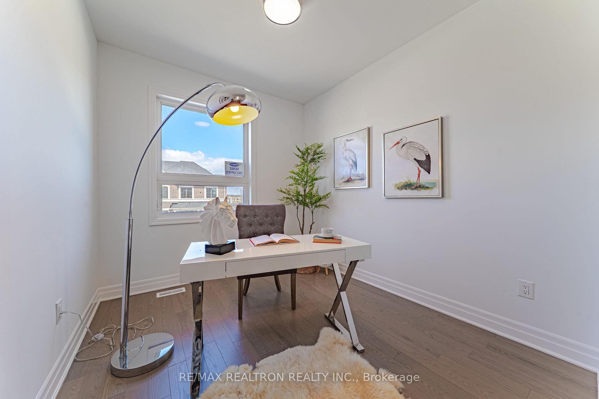 Photo 42 of 63 Greenridge Crescent, Markham, Victoria Square — HOMEH