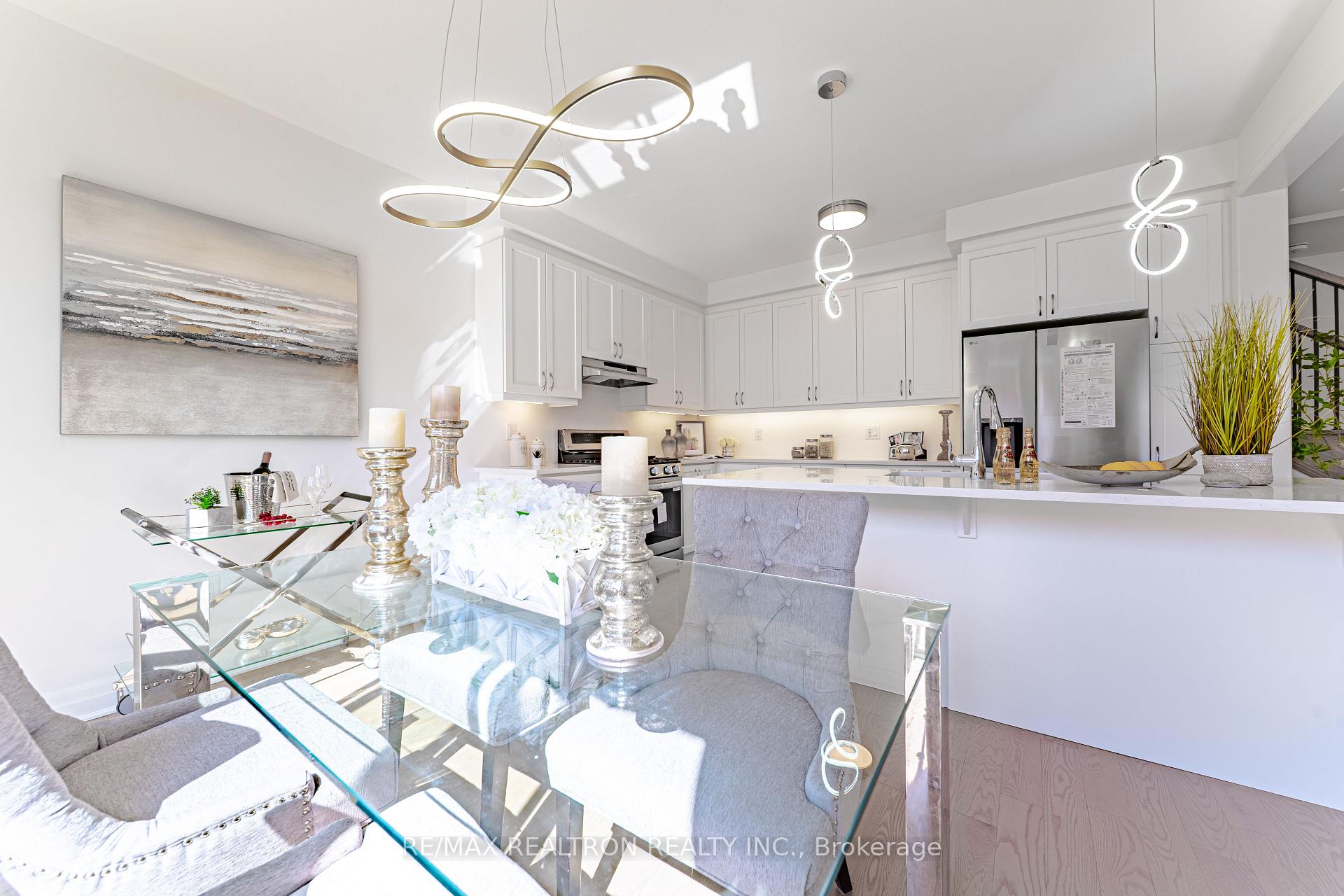 Photo 82 of 63 Greenridge Crescent, Markham, Victoria Square — HOMEH