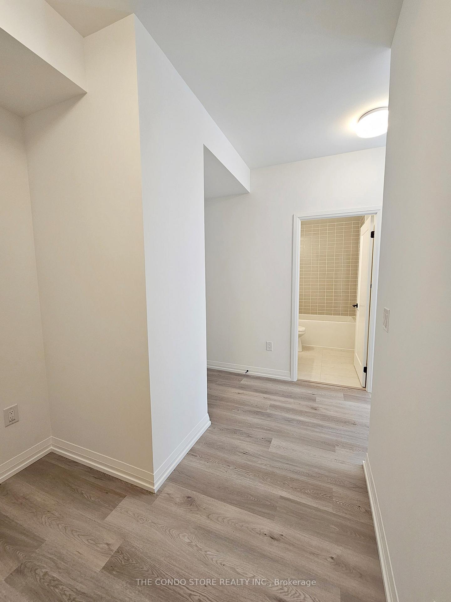 Photo 11 of Unit 607, 280 Dundas Street W, Toronto, Kensington-Chinatown — HOMEH