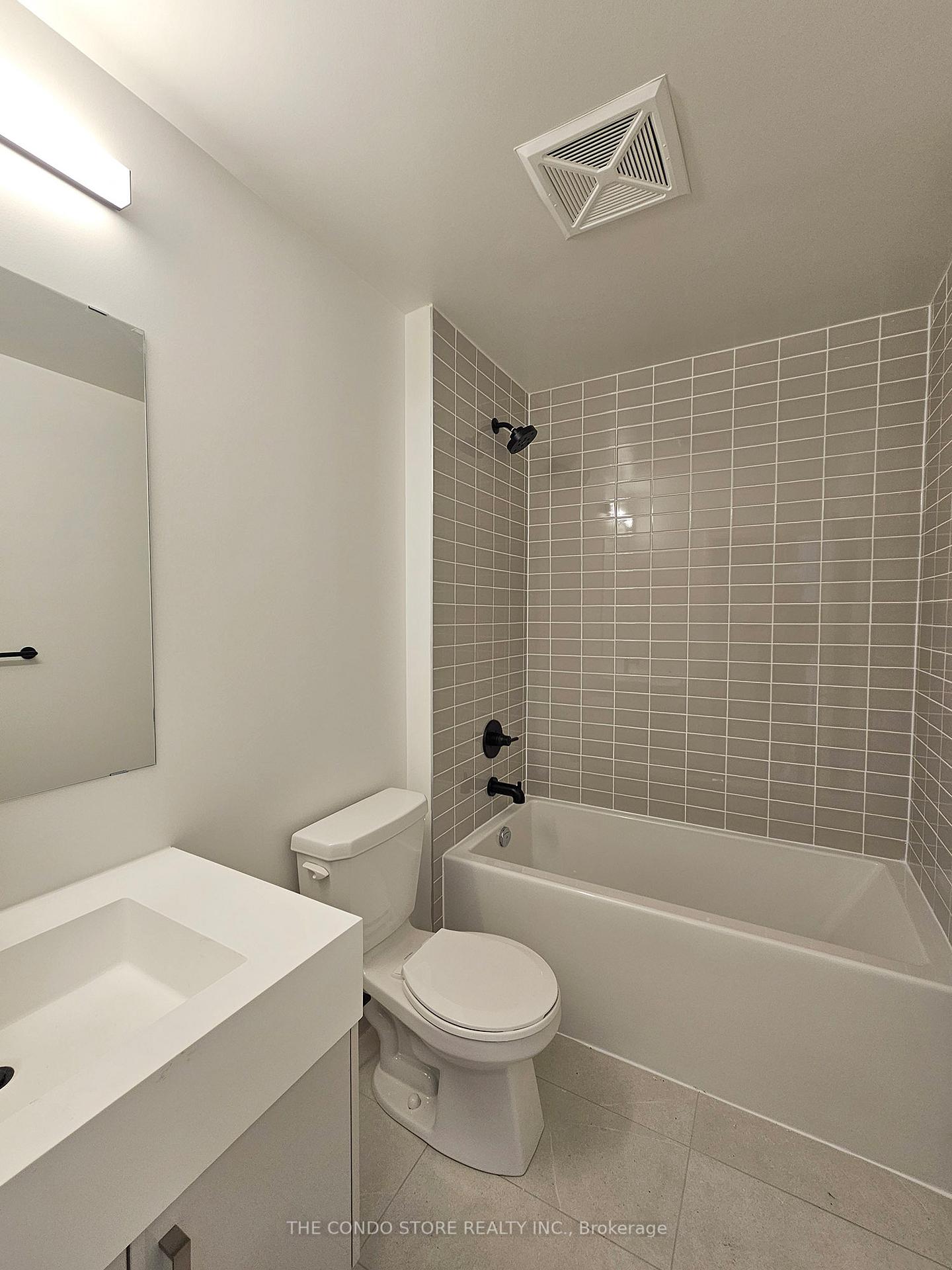 Photo 12 of Unit 607, 280 Dundas Street W, Toronto, Kensington-Chinatown — HOMEH