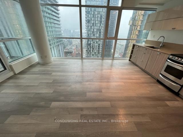 Photo 5 of Unit 2811, 290 Adelaide Street W, Toronto, Waterfront Communities — HOMEH