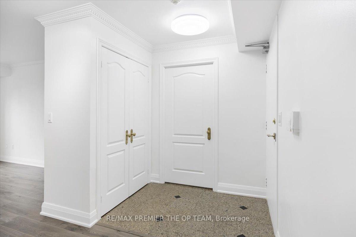 Photo 21 of Unit 401, 800 Spadina Road, Toronto, Forest Hill South — HOMEH