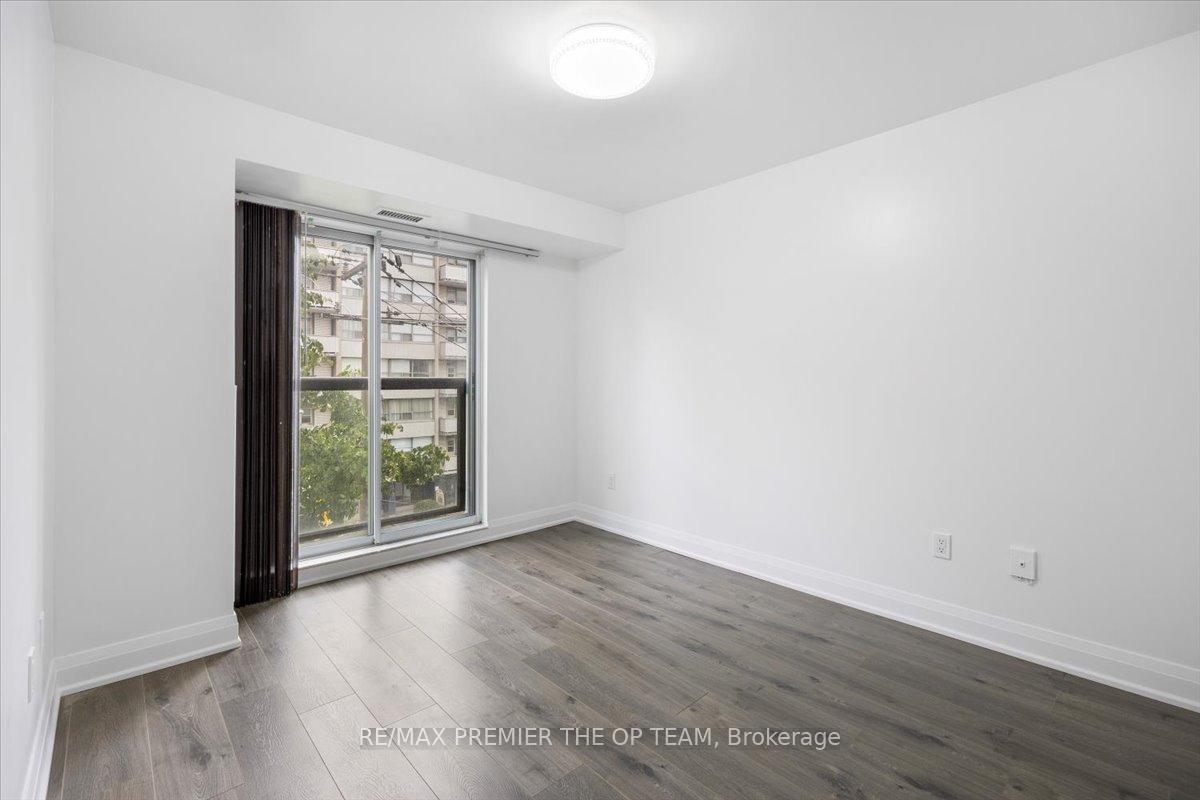 Photo 22 of Unit 401, 800 Spadina Road, Toronto, Forest Hill South — HOMEH