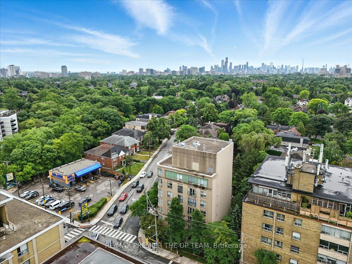 Photo 33 of Unit 401, 800 Spadina Road, Toronto, Forest Hill South — HOMEH