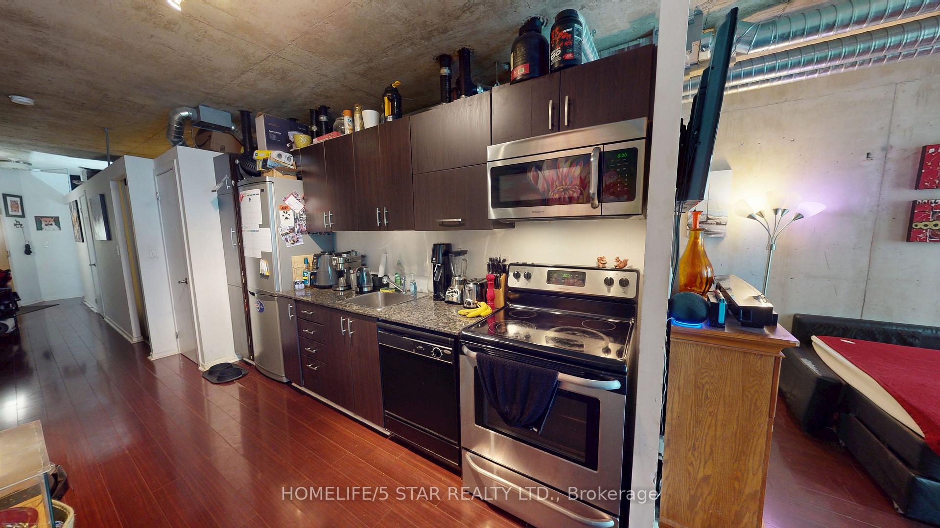 Photo 5 of Unit 1408, 150 Sudbury Street, Toronto, Little Portugal — HOMEH